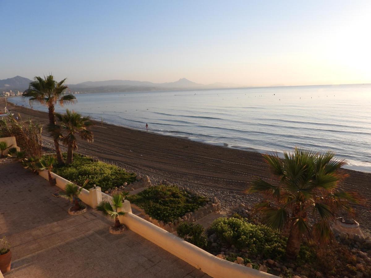 Espectacular Apartamento A Pie De Playa En Chalet Roquetes لقنت المظهر الخارجي الصورة