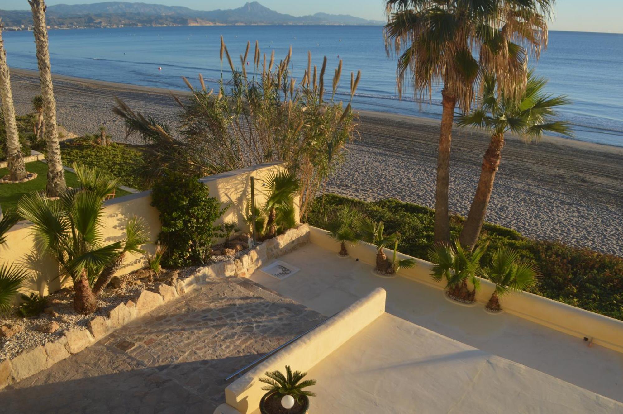 Espectacular Apartamento A Pie De Playa En Chalet Roquetes لقنت المظهر الخارجي الصورة