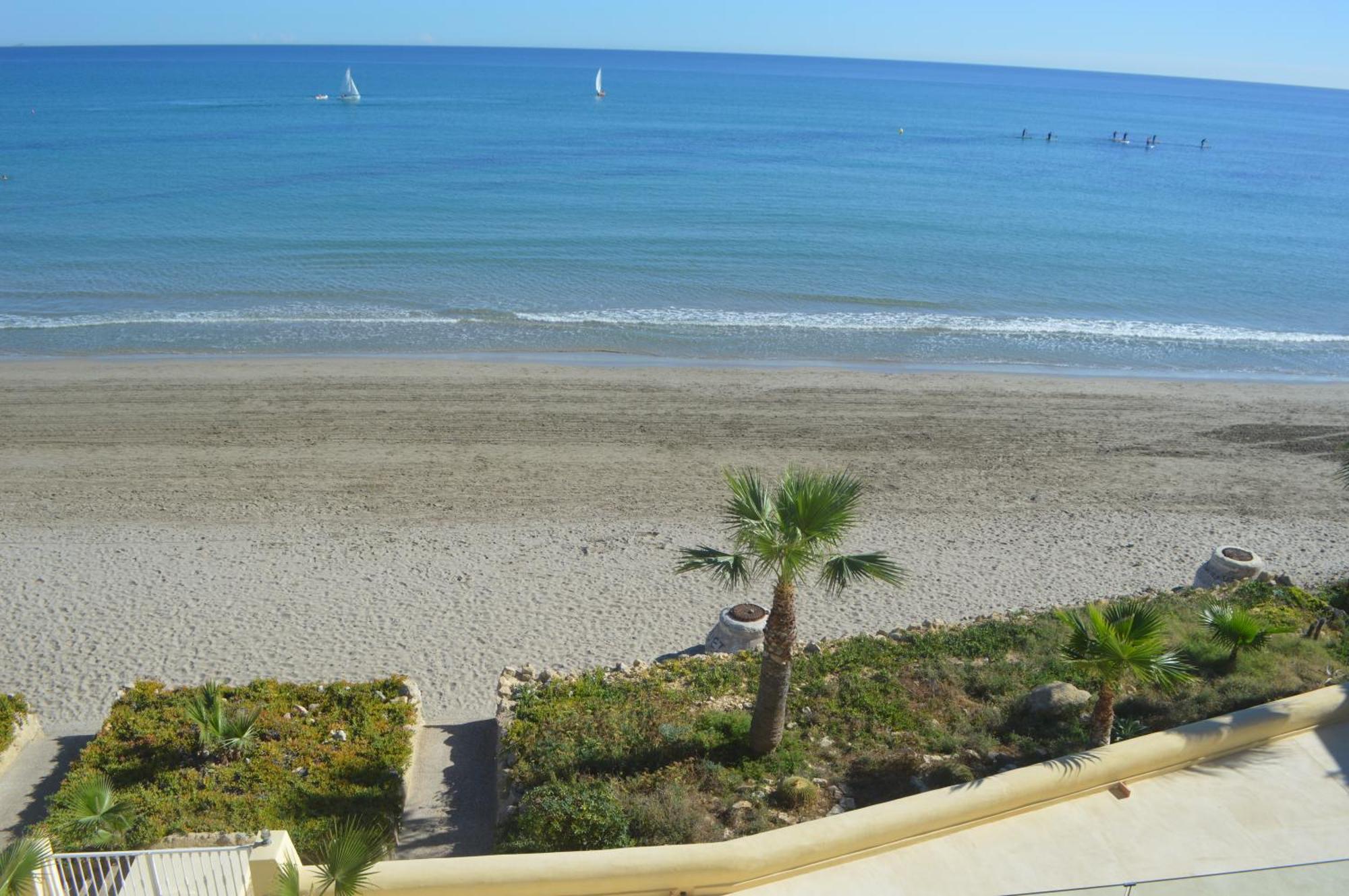 Espectacular Apartamento A Pie De Playa En Chalet Roquetes لقنت المظهر الخارجي الصورة